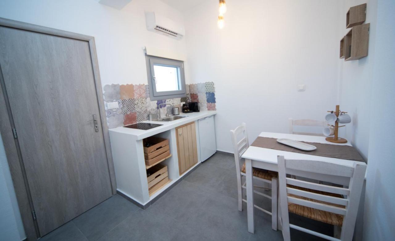 Eunoia Apartments Fira  Exterior photo